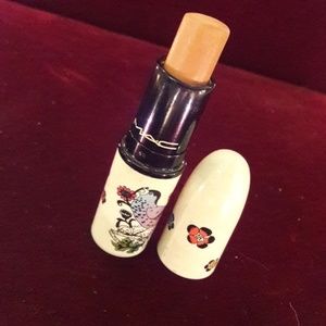 "Satin Peachstock" lipstick by MAC